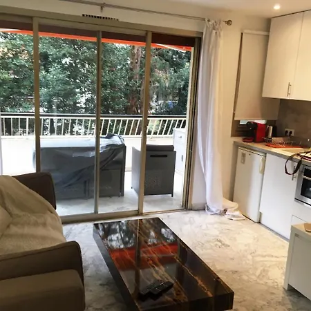 Vif2 - Studio Avec Terrasse Vue Jardin Et Tennis De Apartamento