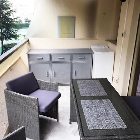 Vif2 - Studio Avec Terrasse Vue Jardin Et Tennis De * Cannes